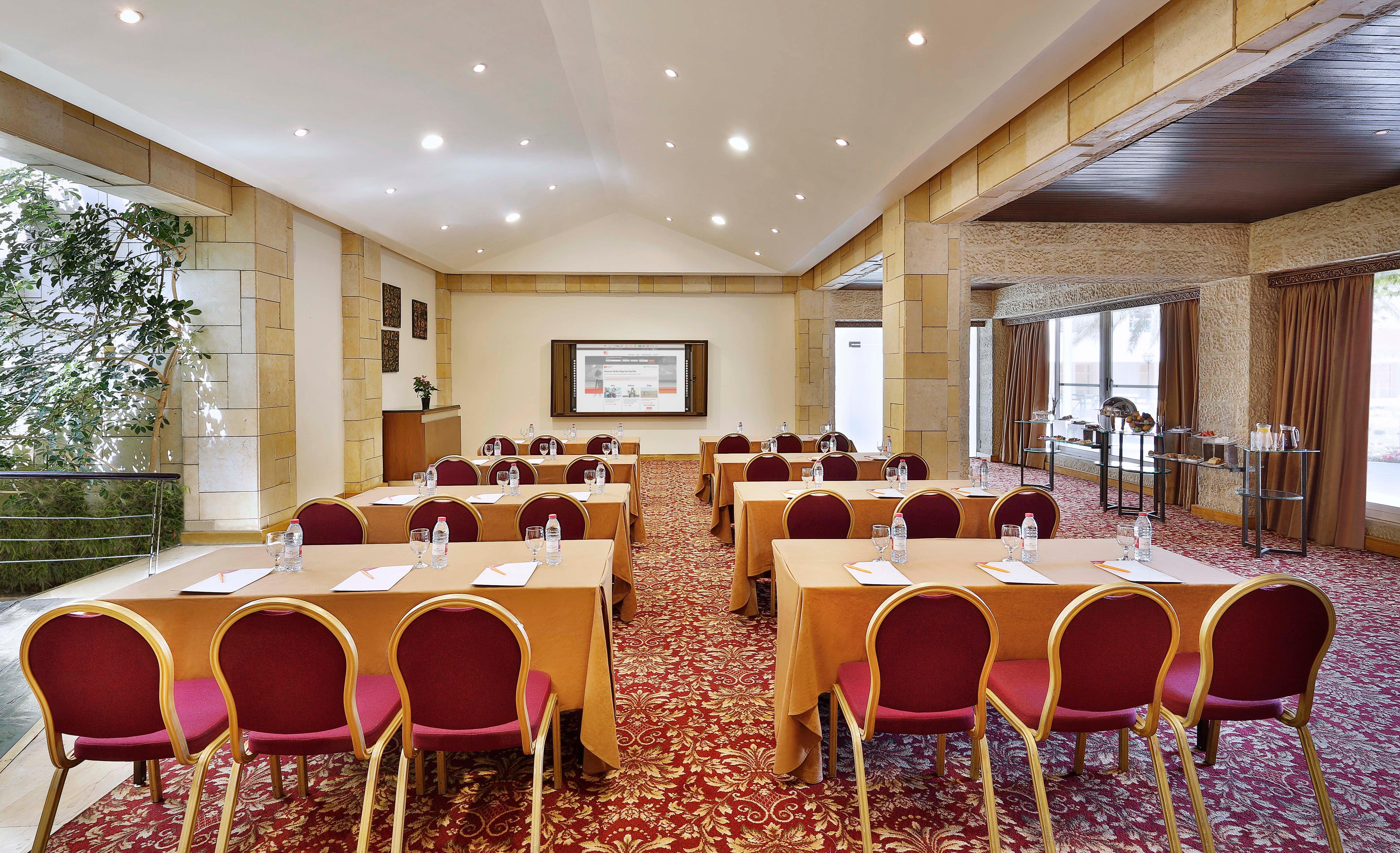 Crowne Plaza Amman By Ihg Hotel Kültér fotó Meeting room