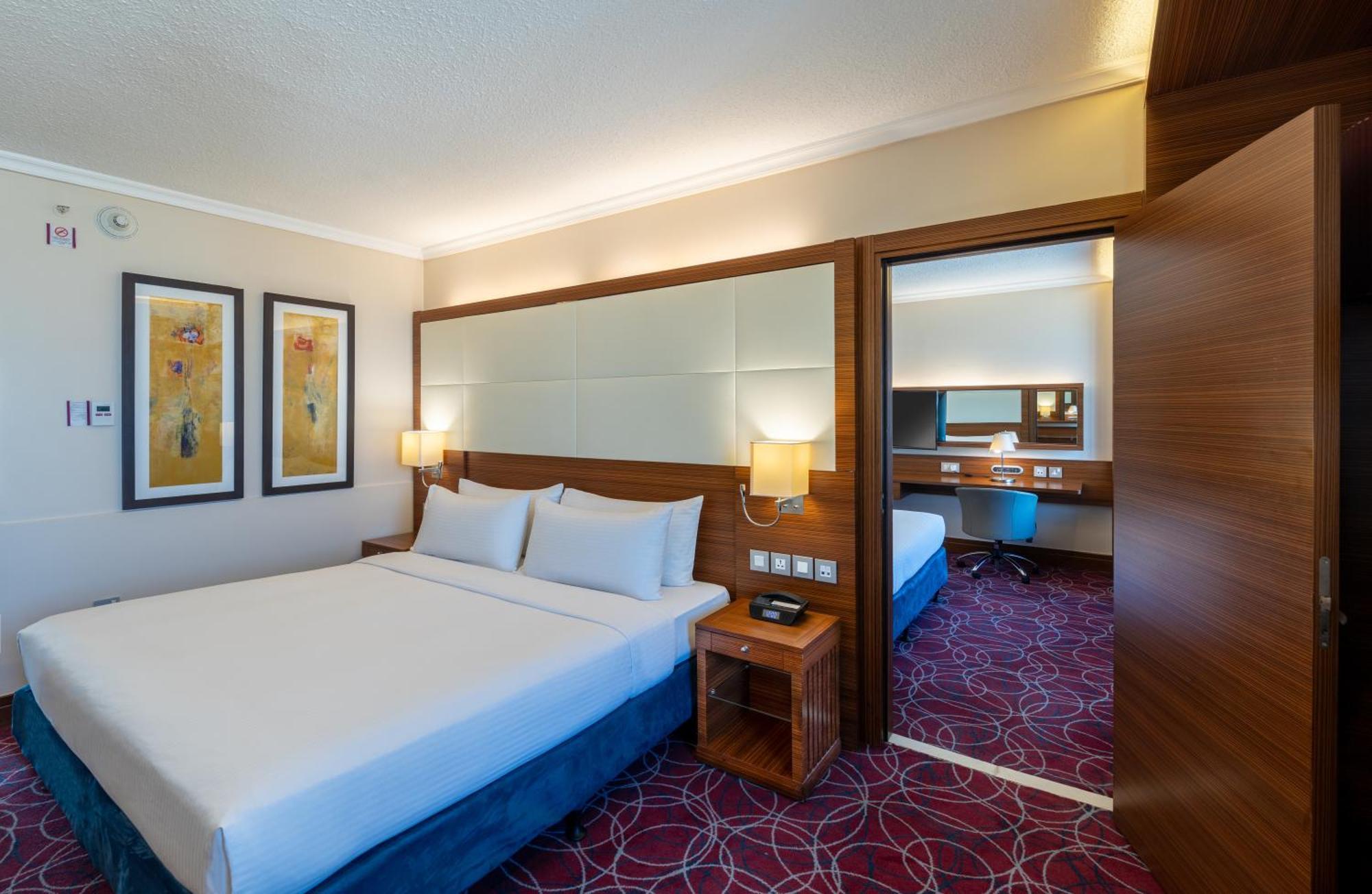 Crowne Plaza Amman By Ihg Hotel Kültér fotó