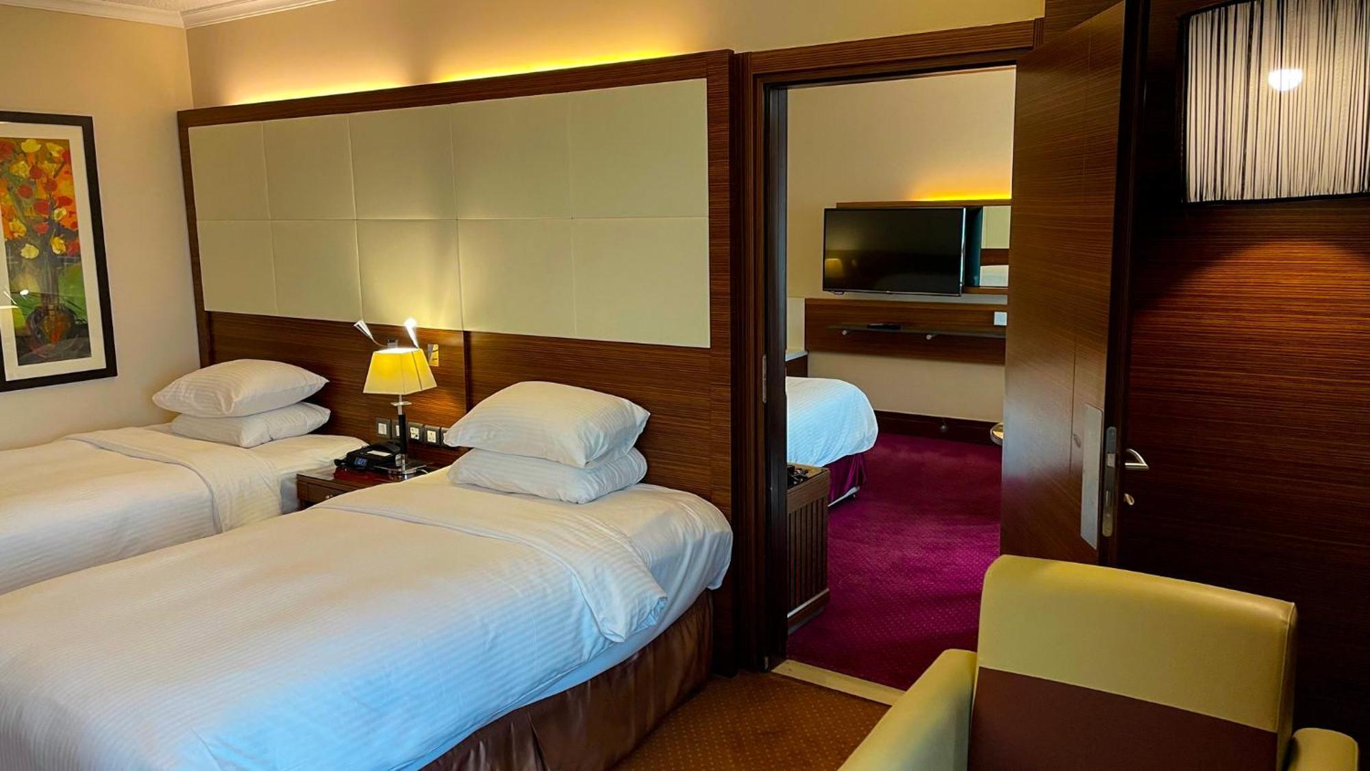 Crowne Plaza Amman By Ihg Hotel Kültér fotó